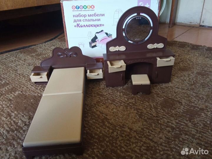 Мебель для кукол (спальня)