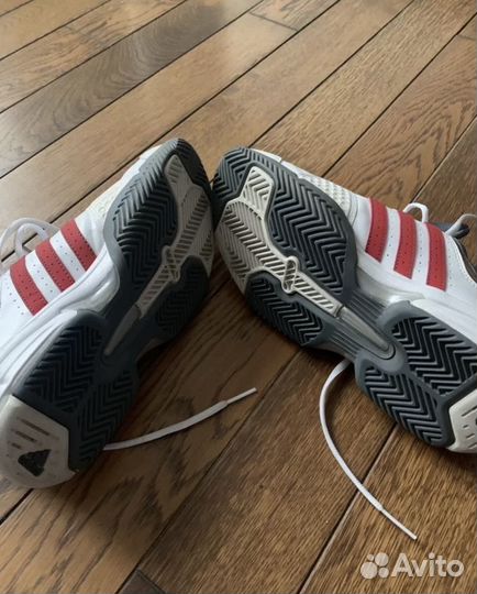 Оригинальные кроссовки adidas