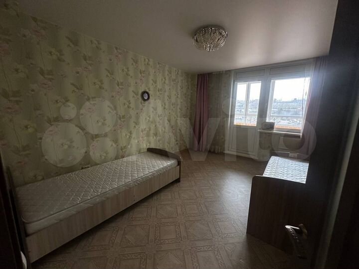 2-к. квартира, 57 м², 3/17 эт.