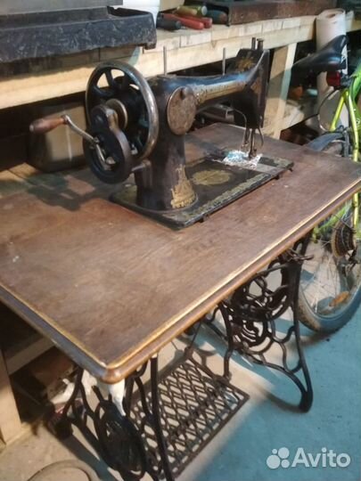 Швейна машинка