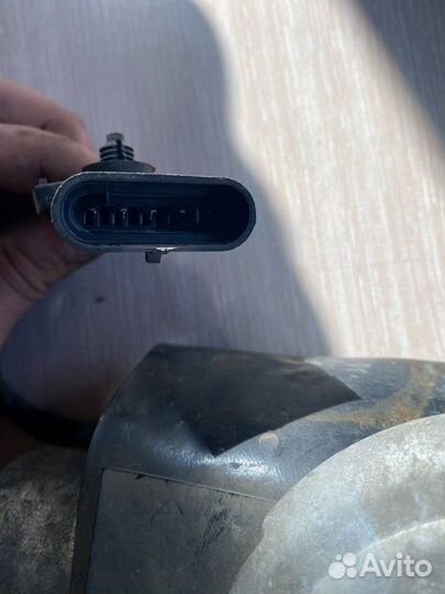 Трапеция стеклоочистителей LADA Kalina