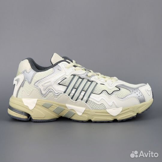 Кроссовки adidas response cl bad bunny