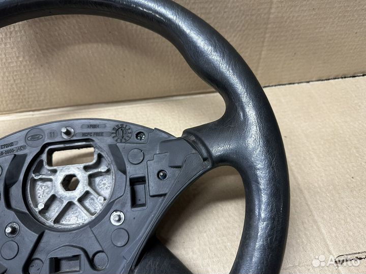 Рулевое колесо Ford Focus 1