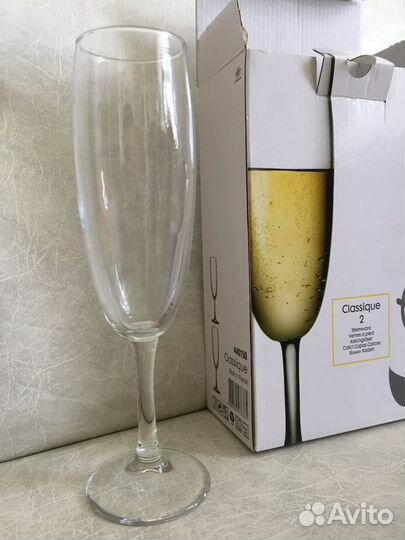 Пара бокалов