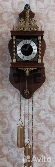 Старинные настенные часы