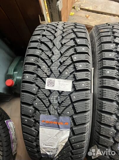 Pirelli Formula Ice 205/60 R16