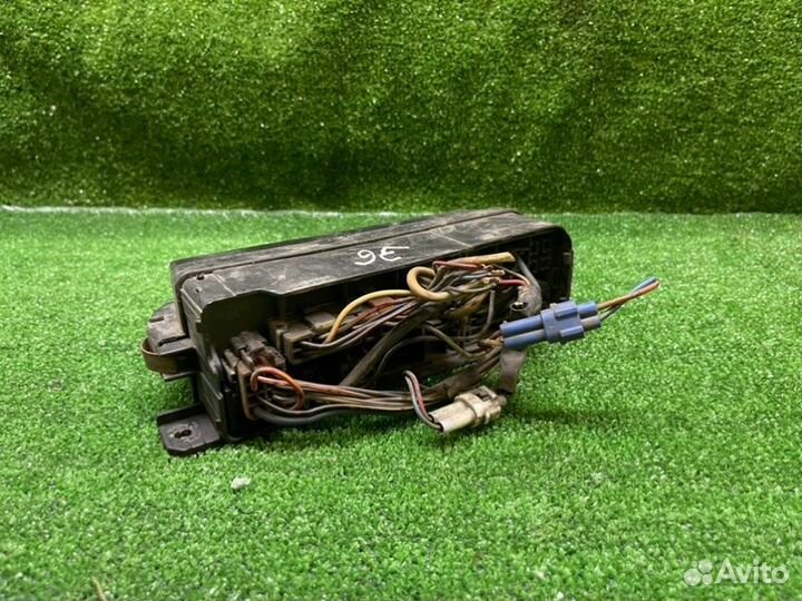 Блок предохранителей Toyota Corona 4A-FE 1989