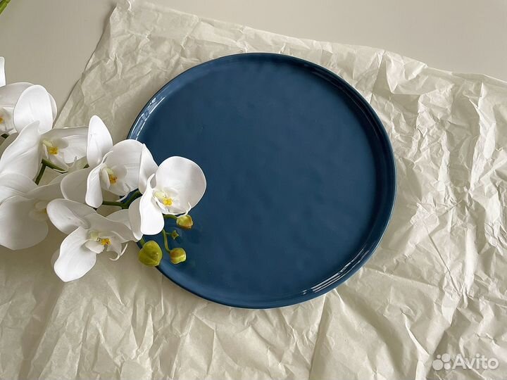 Новая фарфоровая тарелка 28 см