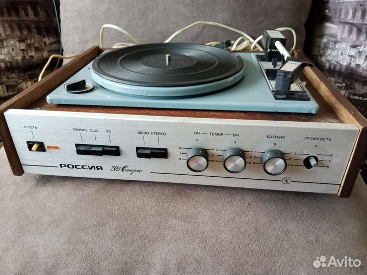 Проигрыватель винила