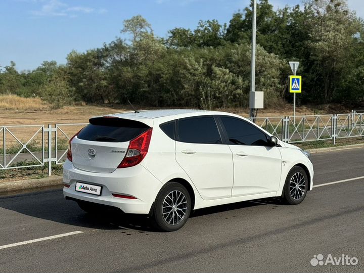 Hyundai Solaris 1.6 AT, 2015, 190 000 км