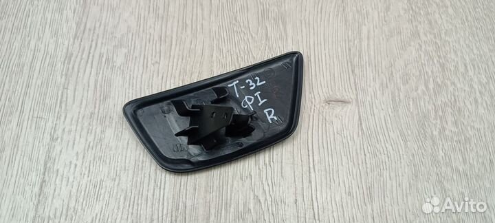 Крышка омывателя фары nissan X-trail T32 Прав