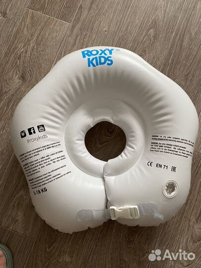 Круг на шею для купания