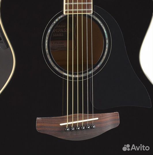 Гитары от 3500 качественные новые и попроще