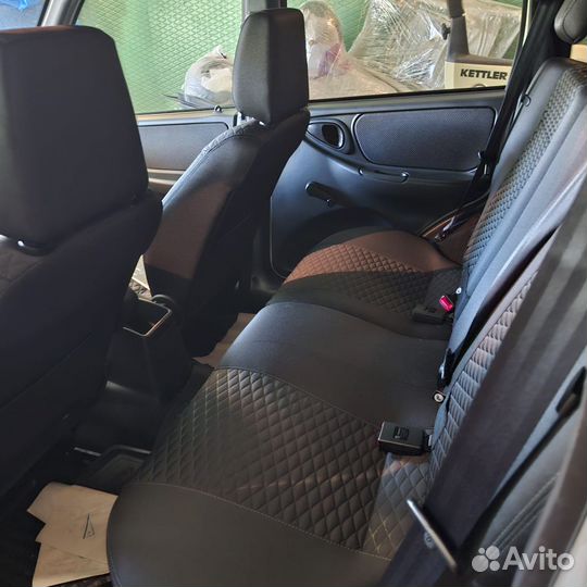 ВАЗ Niva Travel 1.7 МТ, 2024, 200 км