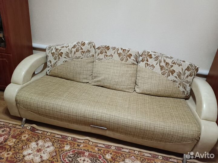 Продам мягкий уголок