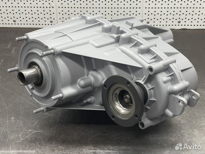 Раздаточная коробка Hummer H3 84400041