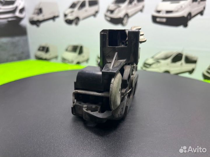 Замок двери сдвижной Mercedes V-Class W639