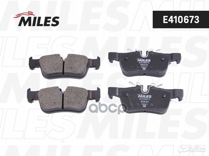 Колодки тормозные задние (Смесь Low-Metallic) B