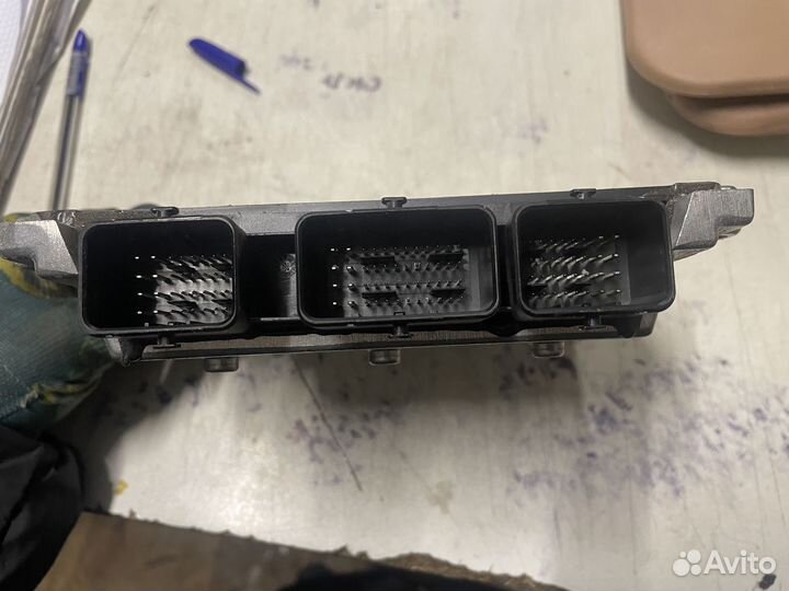 Блок управления двигателем Ford Focus 2 2005-2011