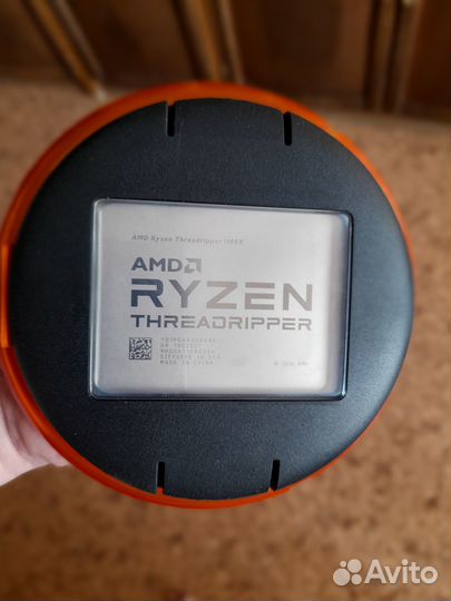 Процессор AMD Ryzen Threadripper 1900X BOX