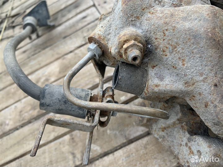 Суппорт Passat b5+ передний левый