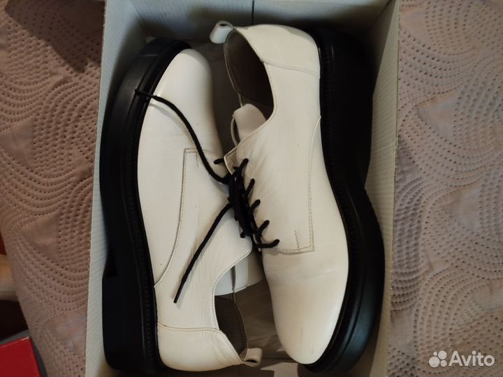 Полуботинки женские 40 размер