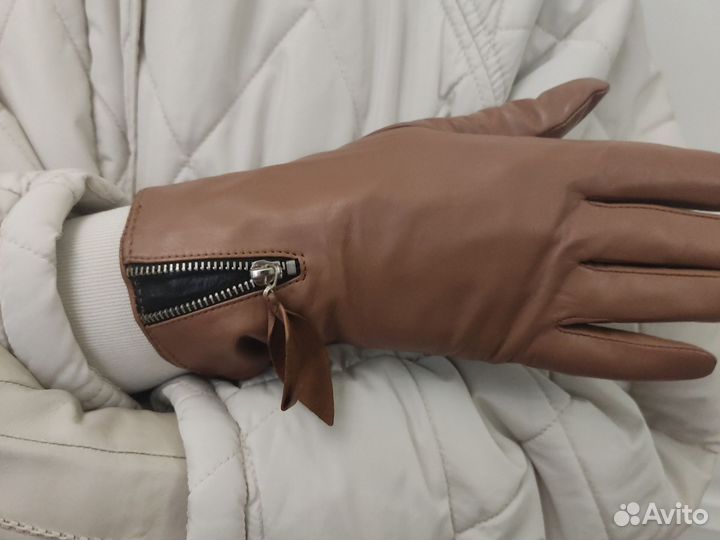 Перчатки кожаные женские новые