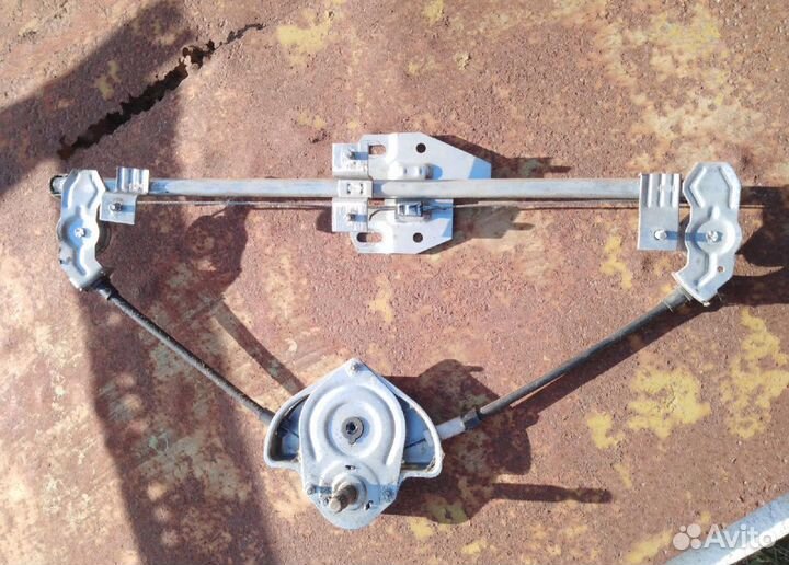 Стеклоподьемник