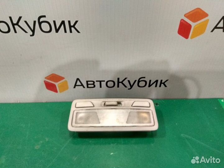 Плафон подсветки салона Mitsubishi Lancer 9 седан