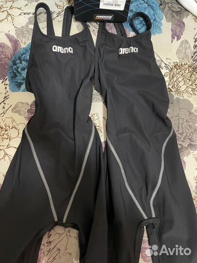 Стартовые Гидрокостюмы Arena 11-12 лет.3 штуки