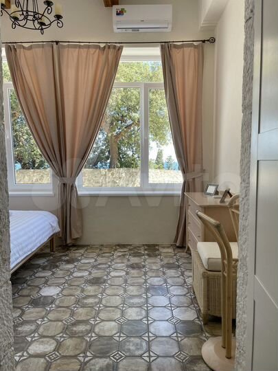 1-к. квартира, 35 м², 1/3 эт.