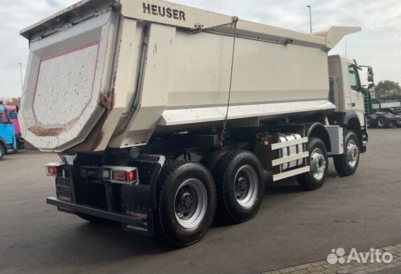 Pазбираем грузовик Volvo FMX с 2010