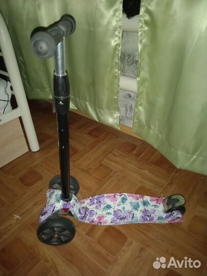 Самокат детский трехколесный