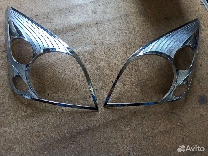 Накладки на фары prado 120