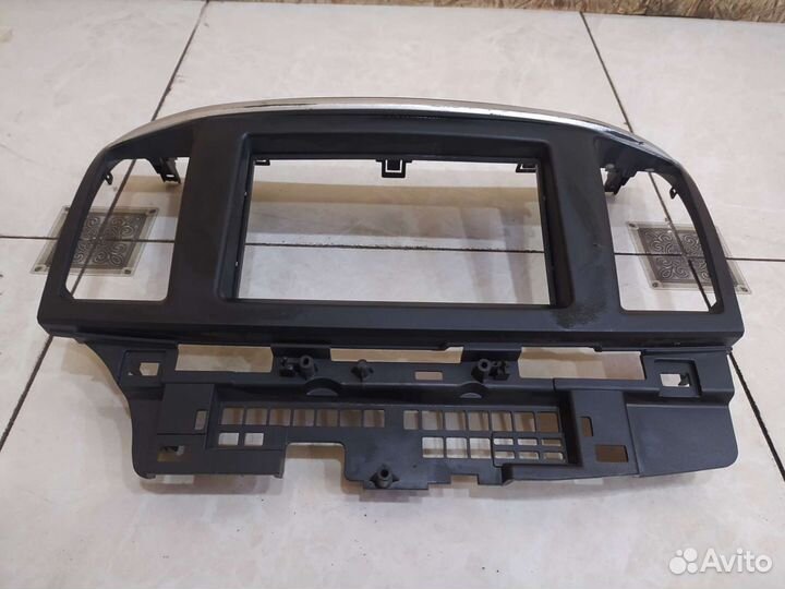 Лансер 10 рамка магнитолы