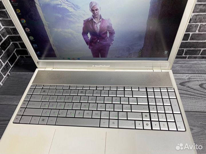 Игровой ноутбук Asus 8gb/2видеокарты/SSD+HDD