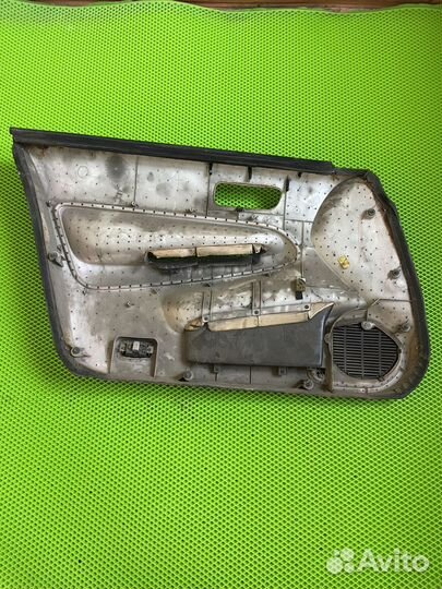Хонда сабер обшивка двери передняя правая