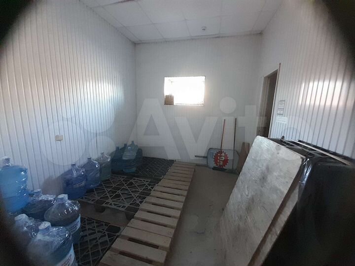 Произв.- складск. отаплив. помещение S 105 м²