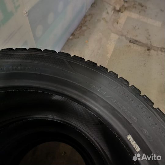 Hankook Winter I'Cept X RW10 255/45 R20 101T