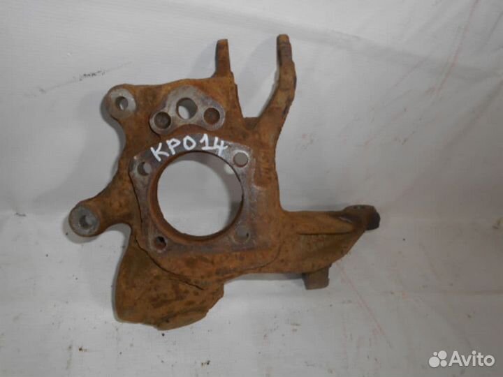 Кулак поворотный задний левый Toyota Avensis II