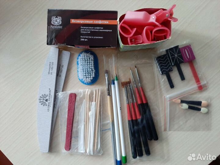 Для дизайна ногтей