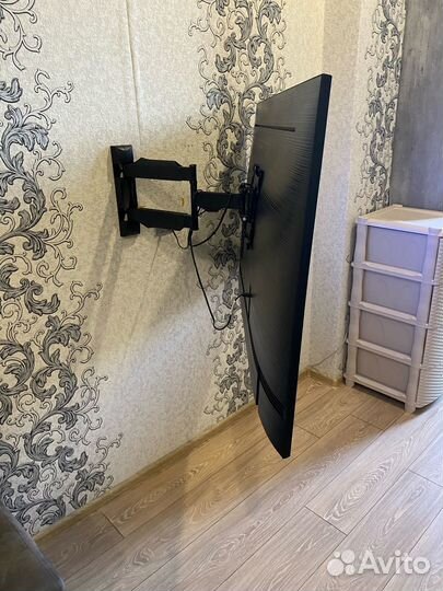 Телевизор samsung55nu7170,smart,wifi,4k