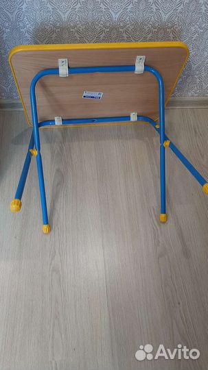 Стол и стул детский. Новый комплект