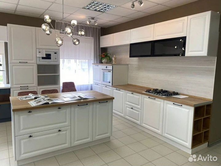 Кухня с островом