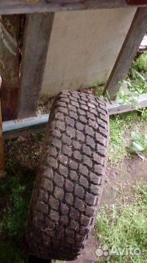 Продам резину с диском