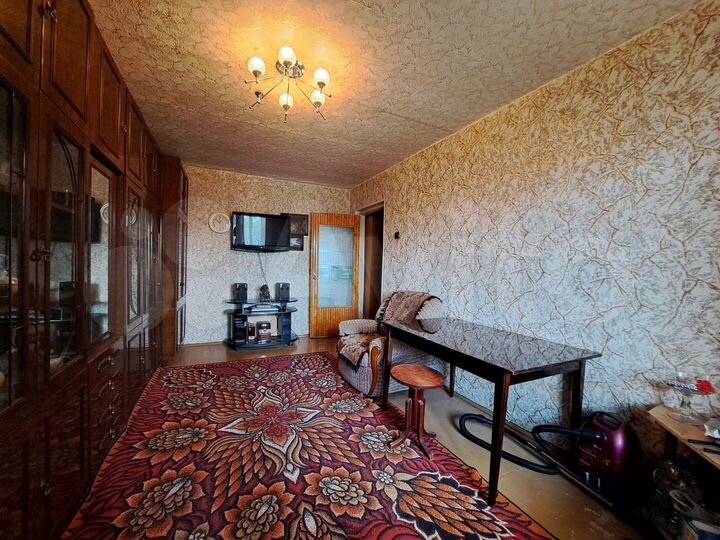 2-к. квартира, 47 м², 8/9 эт.