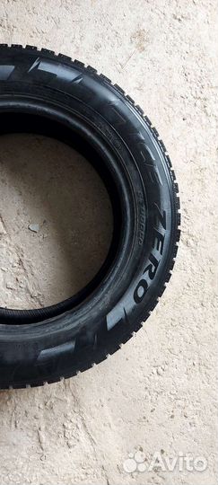 Pirelli Ice Zero 225/60 R17