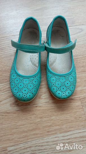 Туфли для девочки 28