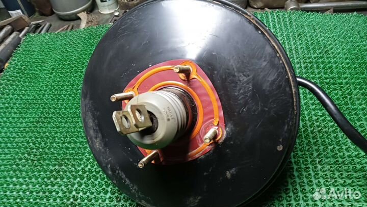 Главный тормозной Вакуум Форд фокус 1