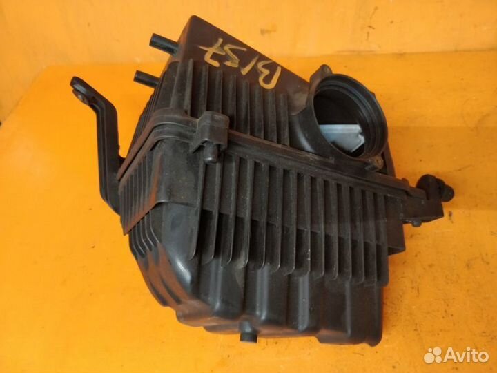 Корпус воздушного фильтра Cadillac Cts 2008